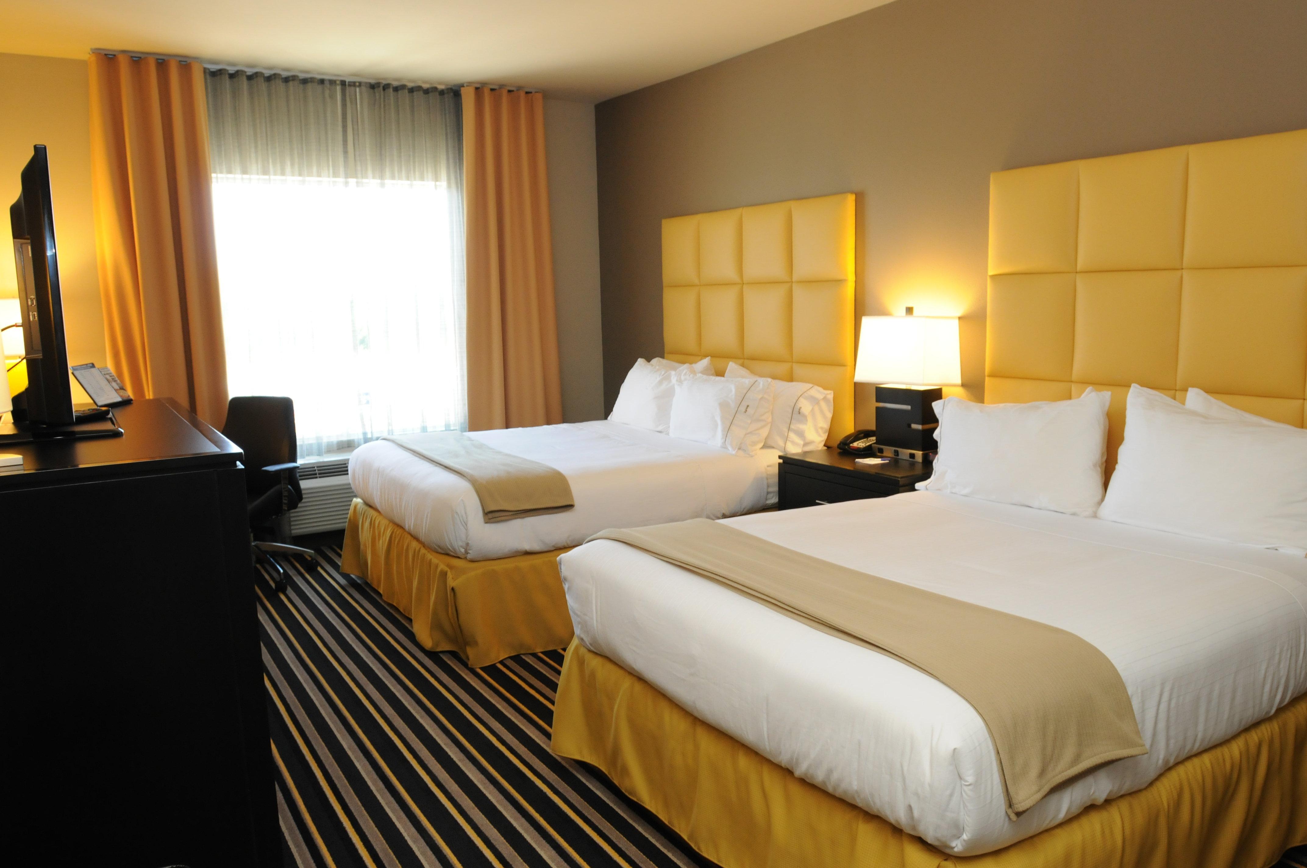 Holiday Inn Express Covington-Madisonville By Ihg Bagian luar foto